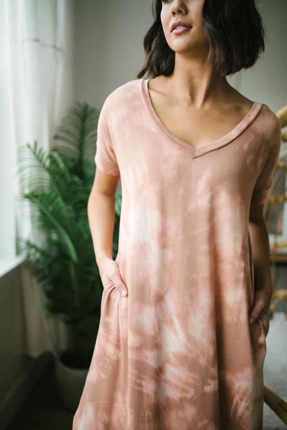 Ray of Light Tie Dye Dress Eggshell / L